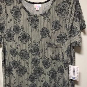 Lularoe  Carly